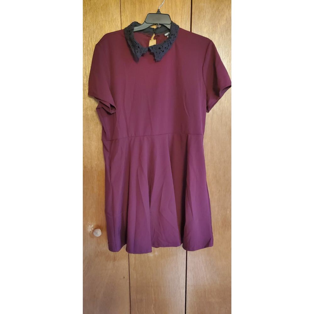 Hot Topic Burgundy & Black Lace Collar Skater Dress Size 3X New W/Tags